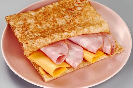 Блин с двойной ветчиной и сыром