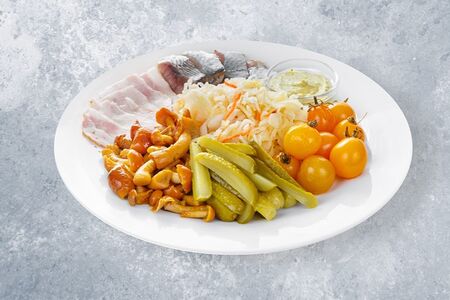 Ассорти закусок к водке