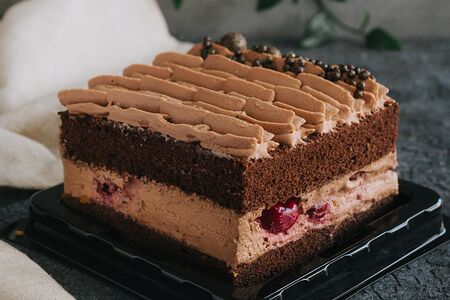 Нарезной торт Шоколадная Вишня