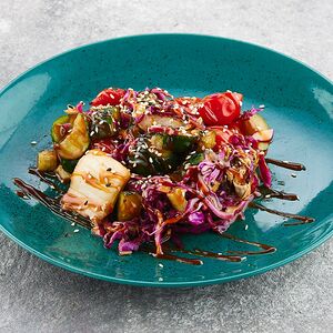 Азиатский салат с говядиной