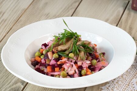 Винегрет с груздями