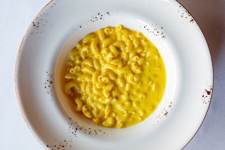 Макароны с сыром