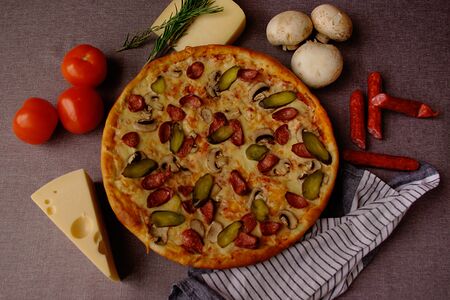 Пицца Егерская