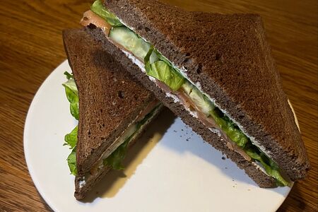 Сэндвич с семгой