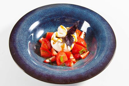 Салат Буррата