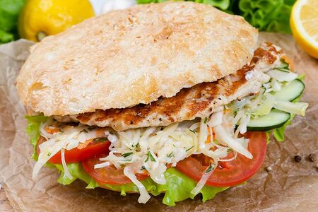 Мега Сендвич плескавица куриная