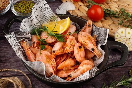 Креветки отварные в пиве