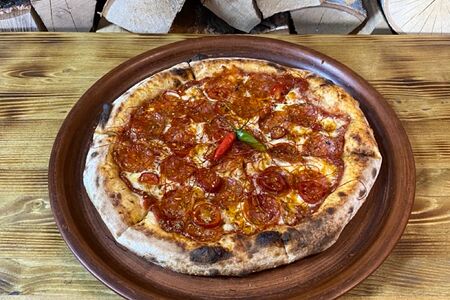 Пицца Дьявола с нитями чили (острая)