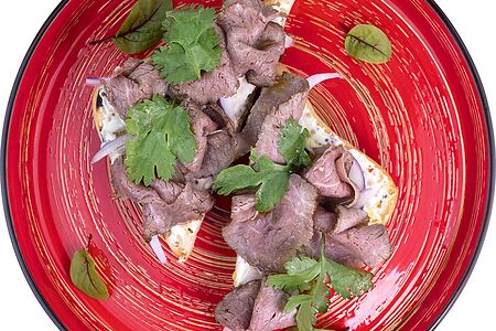 Брускетта с Ростбифом