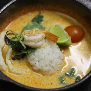 Суп Том ям с морепродуктами