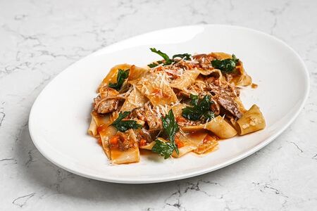 Паппарделле с уткой конфи