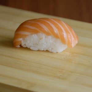 Суши Сяке нигири 1 шт