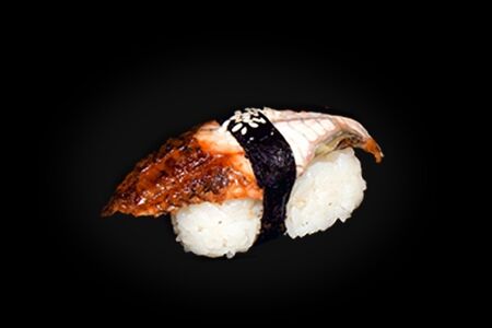 Суши с угрем