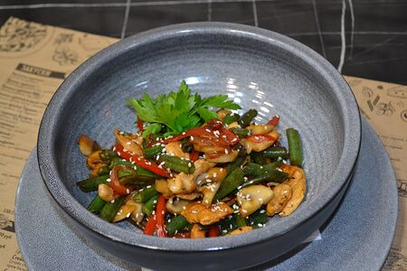 Курочка с овощами