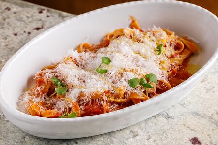 Феттуччине Al Pomodoro