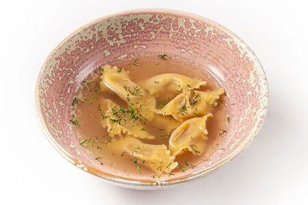 Куриный бульон с тортеллини из говядины