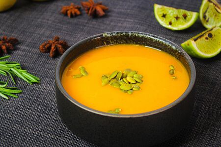 Израильский суп с тунцом