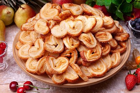 Ушки слоеные