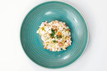 Оливье с копчёной курочкой