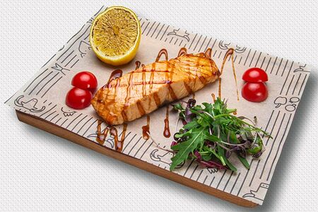 Стейк из лосося