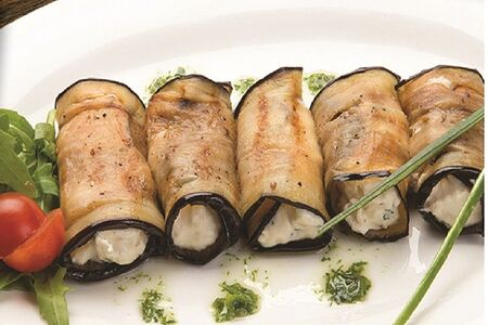 Рулетики из баклажанов