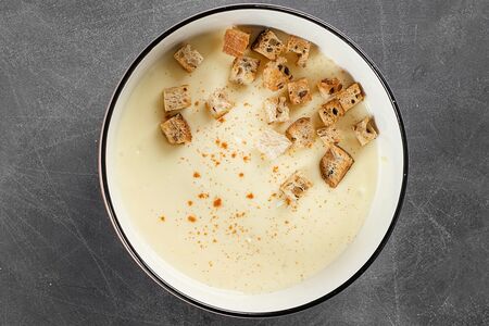 Сырный крем-суп