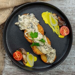 Нежные котлеты из щуки по-астрахански с картофелем и вешенками