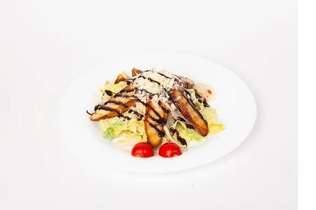 Гриль-салат с копченой курицей