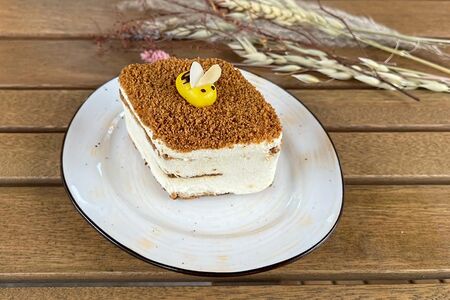 Торт Медовик