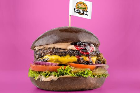 Огромный бургер с вареньем