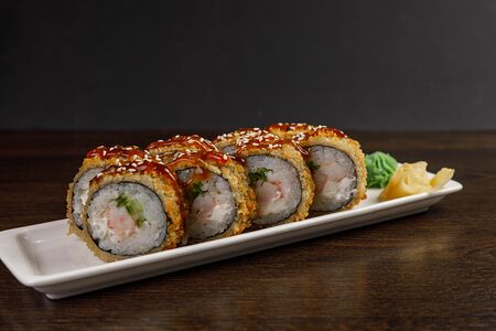 Горячий ролл Эби темпура