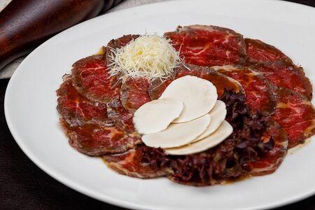 Карпаччо из говяжьей вырезки