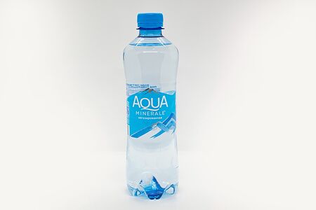 Негазированная вода Aqua Minerale