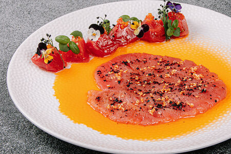 Карпаччо из тунца в азиатском стиле