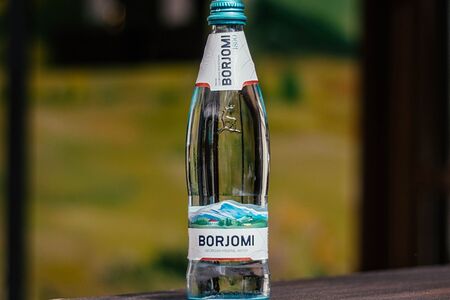 Вода питьевая Borjomi газированная 