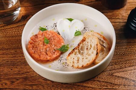 Тартар из лосося