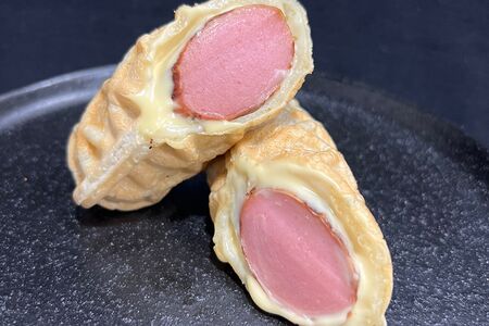 Сосиска с сыром корн-дог