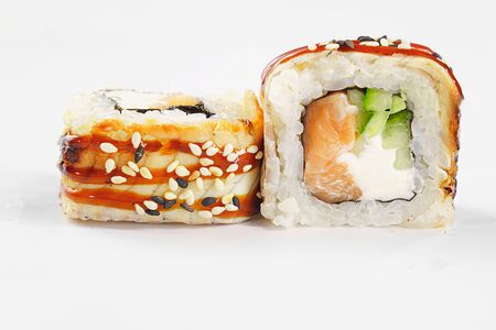 Ролл Канада с лососем