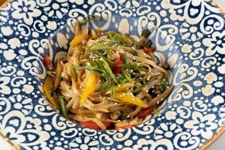 Вок с овощами