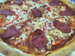 Пицца салями