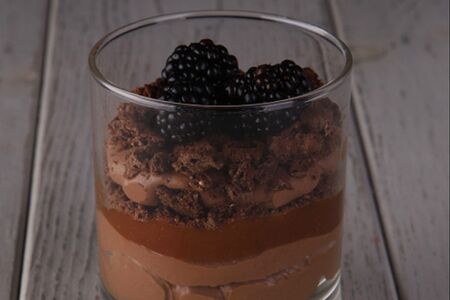 Трайфл Брауни шоколадно-карамельный