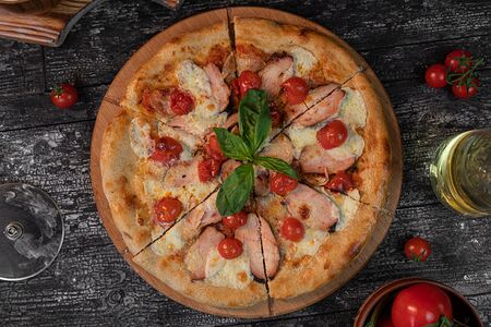 Пицца Барбекю с копченой курицей