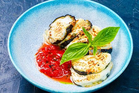 Баклажаны пармеджано