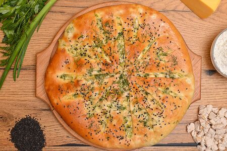 Осетинский пирог с курицей и сыром
