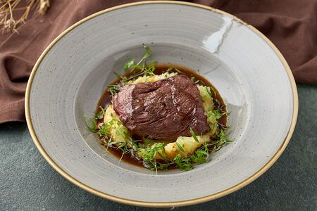 Стейк из вырезки башкирской говядины