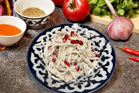 Салат с говяжьим языком