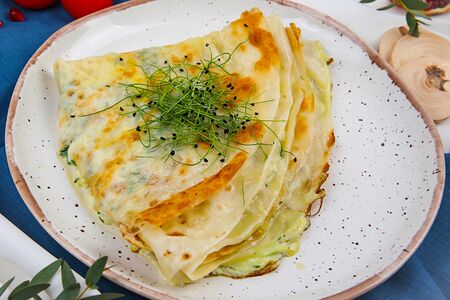Ёка с сыром, яйцом и зеленью