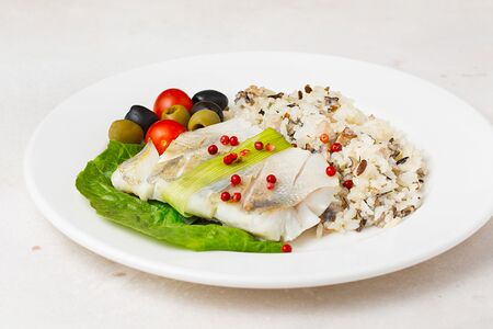 Судак с ризотто и вешенками