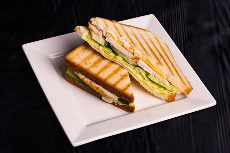 Сэндвич с курицей