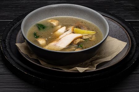 Грибной суп с печеным картофелем и индейкой